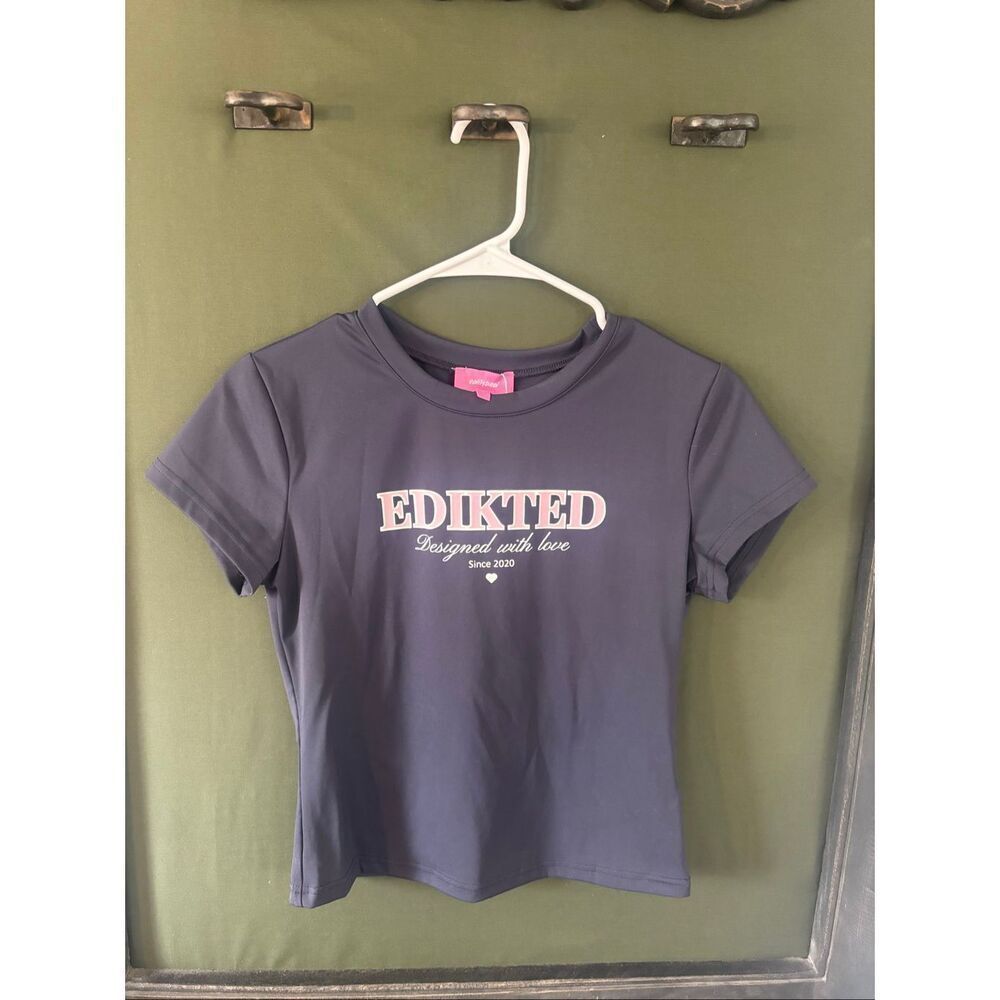 EDKITED “with love” Navy Top NWT Size Large